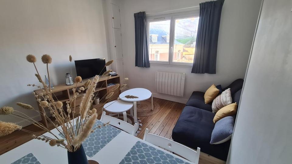 La Perle Bleue Apartment Dieppe Bagian luar foto